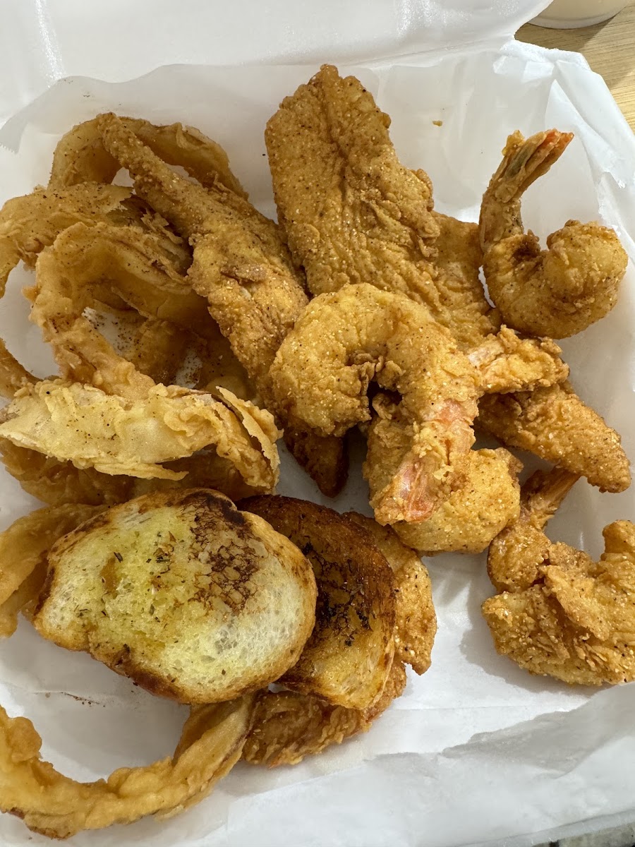 Fish Place Louisiana Style Photos 2